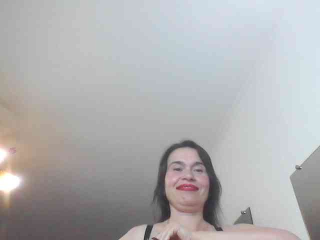 HelenMoo webcam