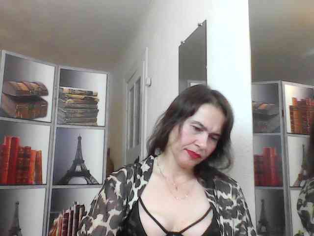 HelenMoo webcam