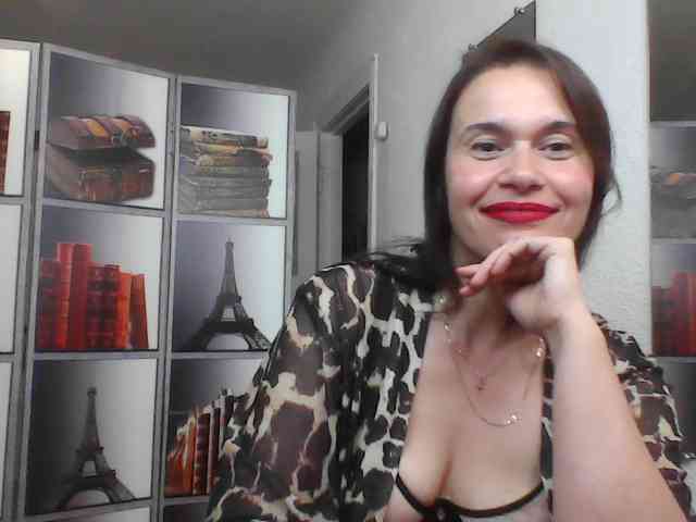HelenMoo webcam