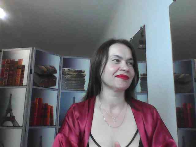 HelenMoo webcam