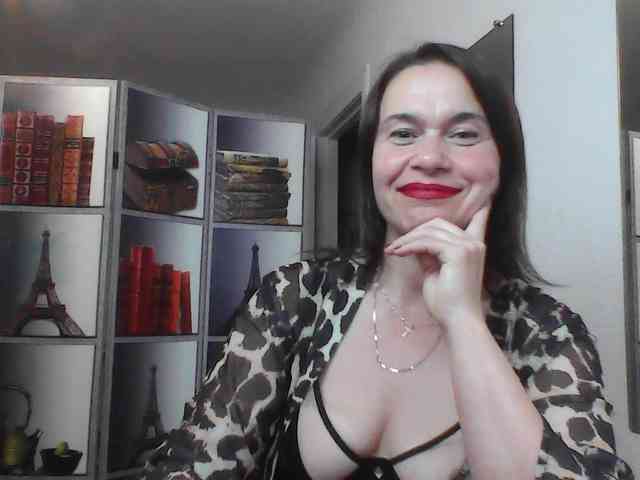 HelenMoo webcam