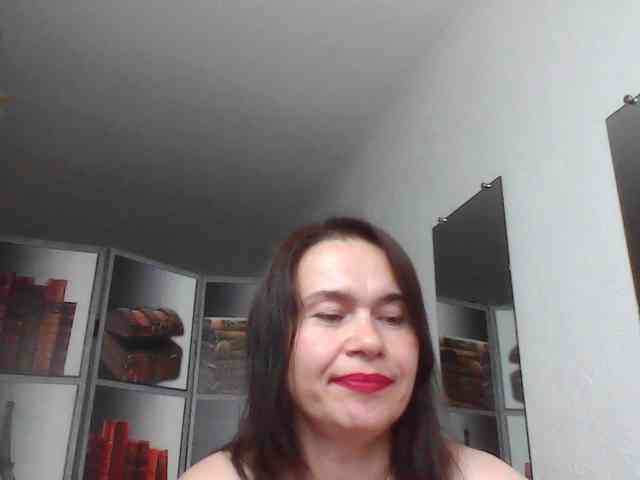 HelenMoo webcam