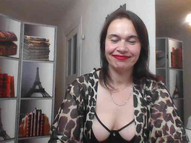 HelenMoo webcam