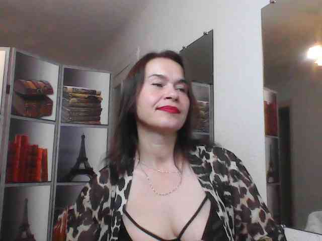 HelenMoo webcam