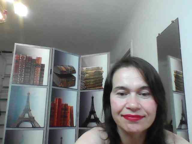 HelenMoo webcam
