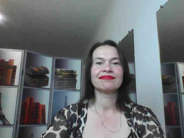 HelenMoo webcam