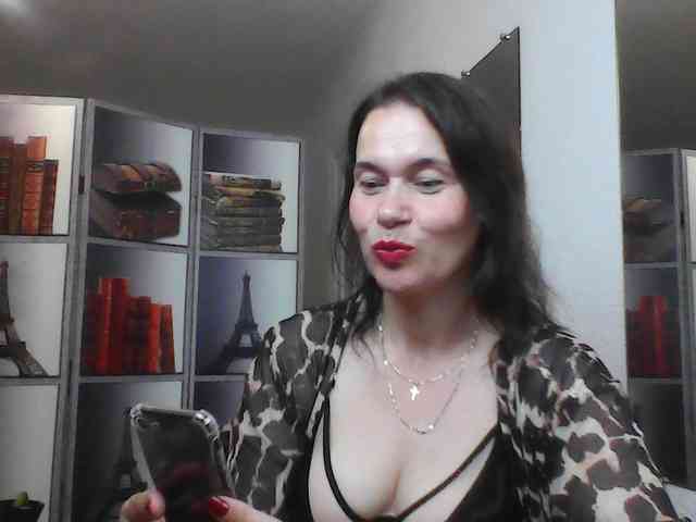 HelenMoo webcam