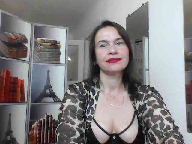 HelenMoo webcam