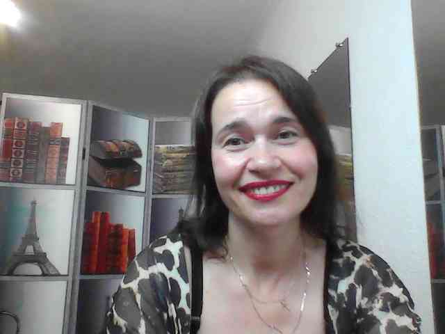 HelenMoo webcam