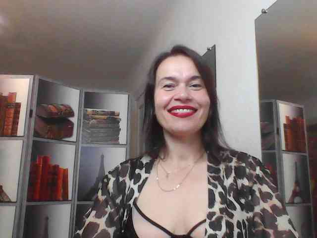HelenMoo webcam