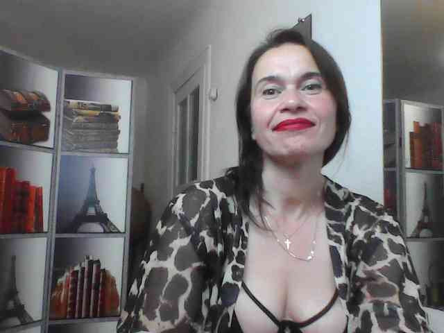 HelenMoo webcam