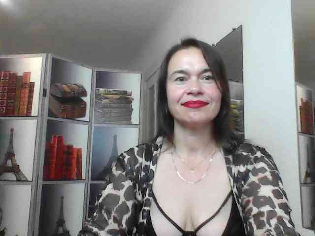HelenMoo webcam