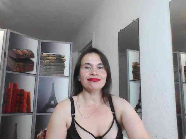HelenMoo webcam