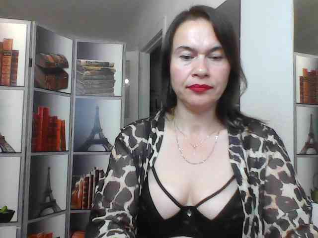 HelenMoo webcam