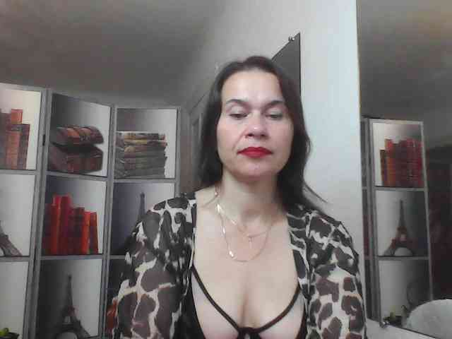 HelenMoo webcam