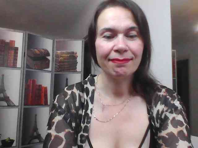 HelenMoo webcam