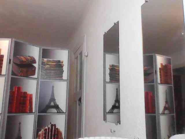 HelenMoo webcam