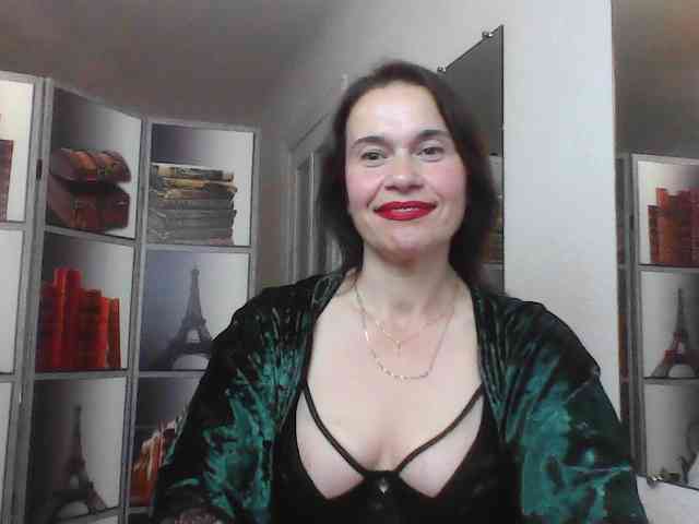 HelenMoo webcam