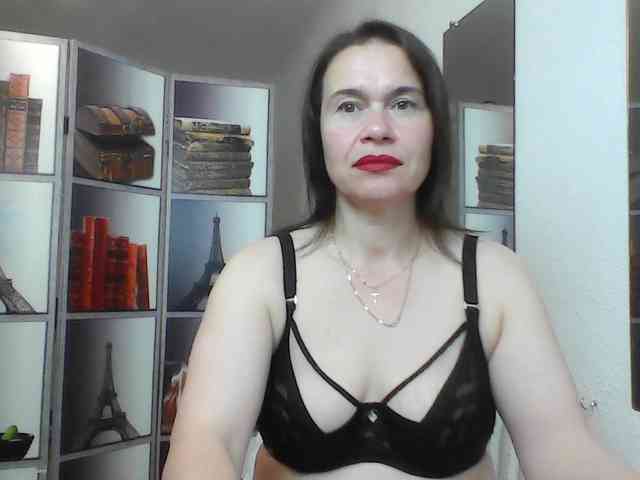 HelenMoo webcam