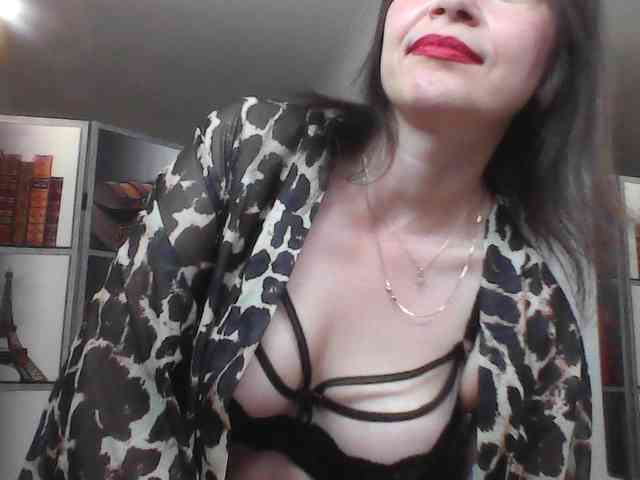 HelenMoo webcam