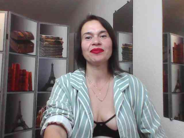 HelenMoo webcam