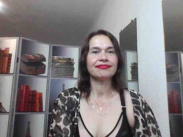HelenMoo webcam