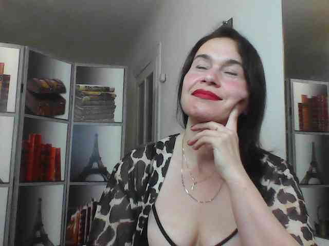 HelenMoo webcam
