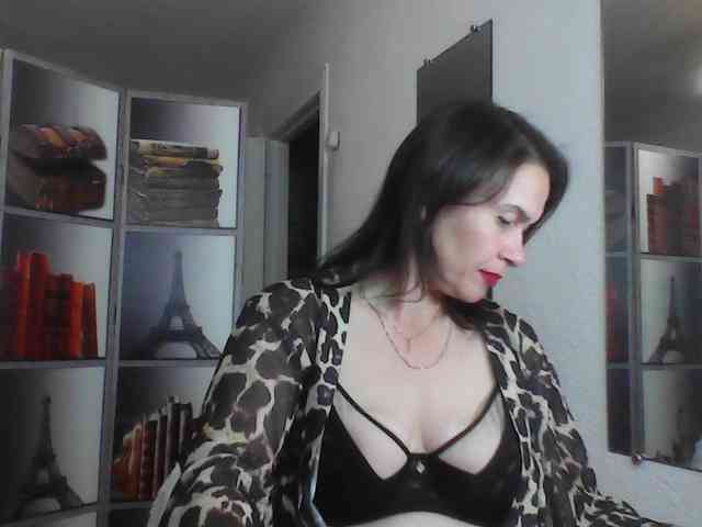 HelenMoo webcam