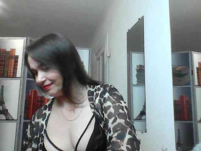 HelenMoo webcam