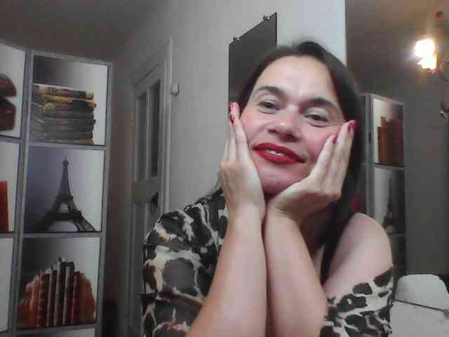 HelenMoo webcam