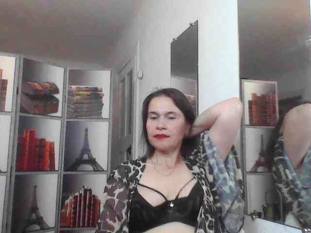 HelenMoo webcam