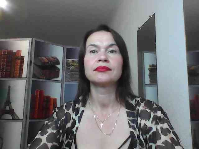 HelenMoo webcam