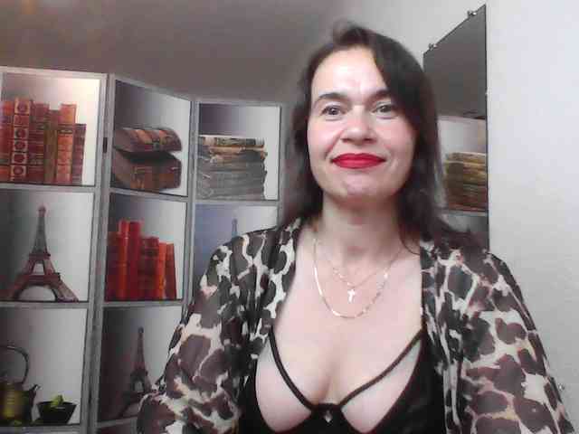 HelenMoo webcam