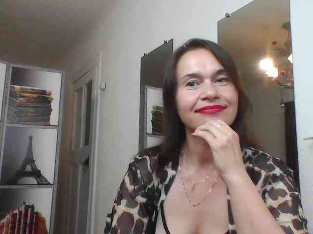 HelenMoo webcam