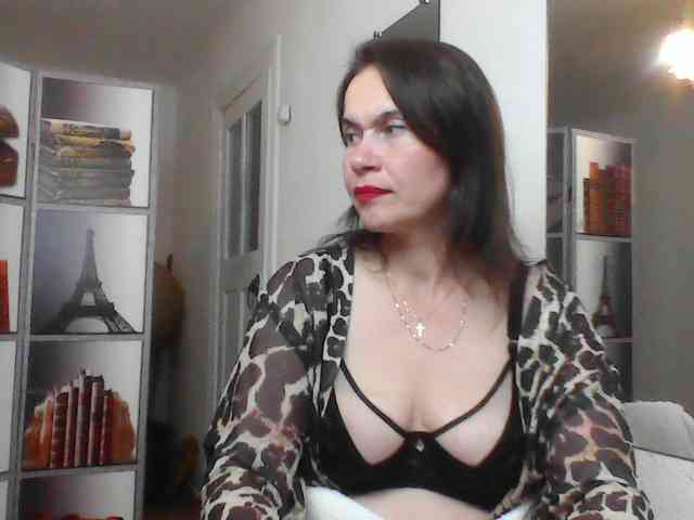 HelenMoo webcam