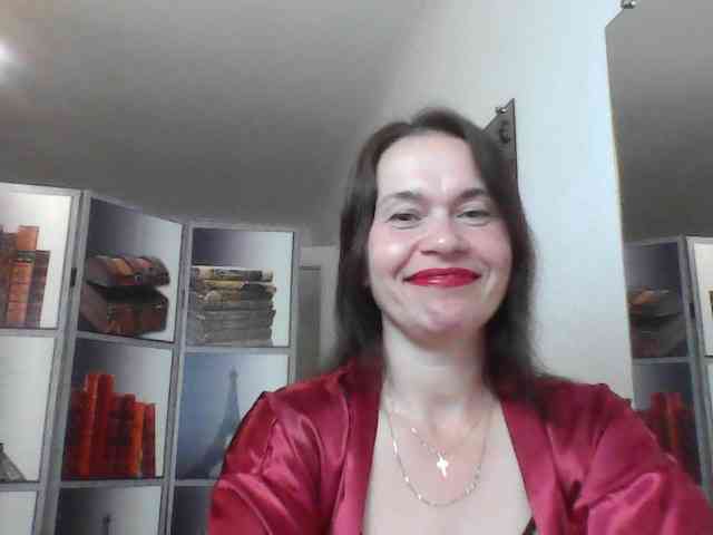 HelenMoo webcam