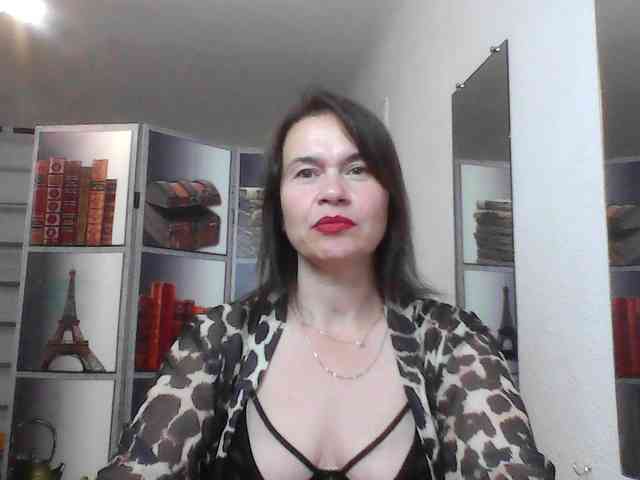 HelenMoo webcam
