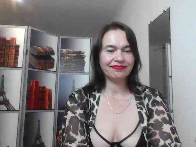 HelenMoo webcam