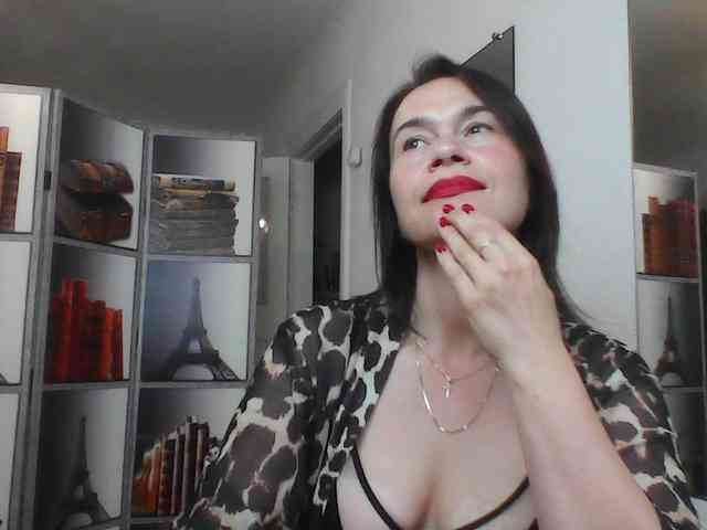 HelenMoo webcam