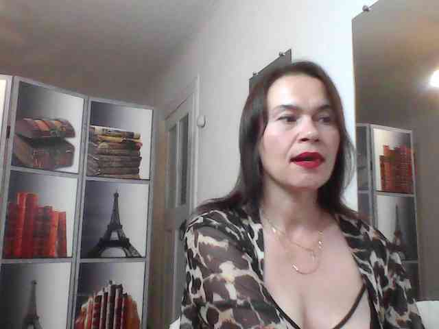 HelenMoo webcam