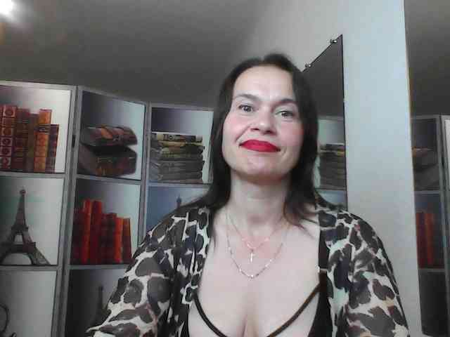 HelenMoo webcam