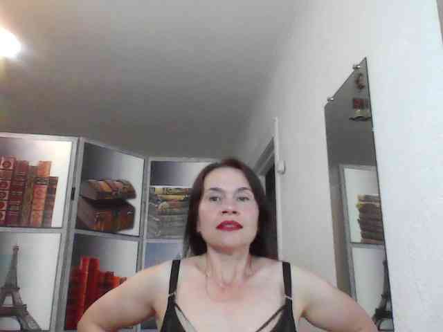 HelenMoo webcam