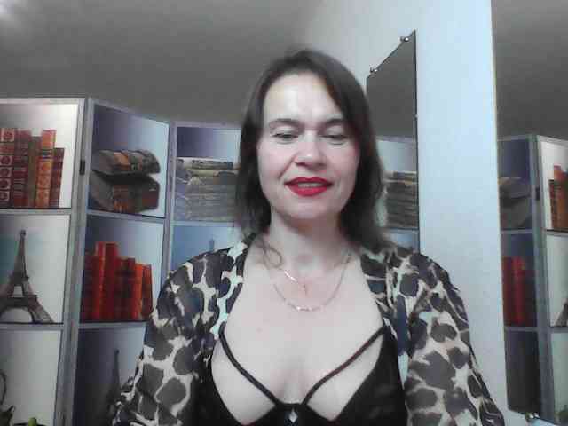 HelenMoo webcam
