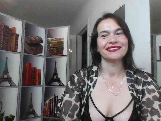 HelenMoo webcam
