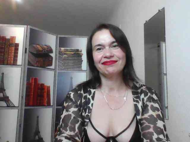 HelenMoo webcam