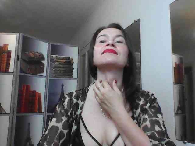 HelenMoo webcam