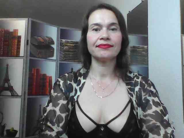 HelenMoo webcam