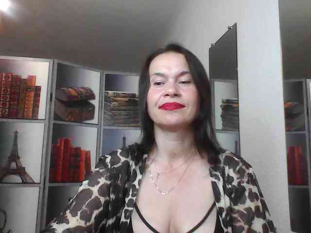 HelenMoo webcam
