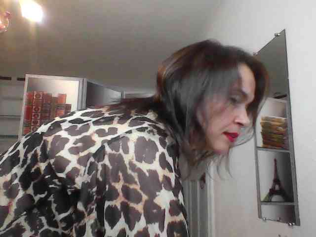 HelenMoo webcam