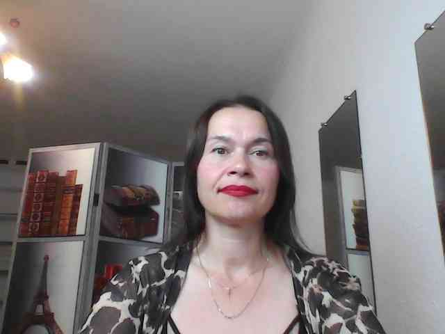 HelenMoo webcam